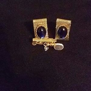Men's cuff links
